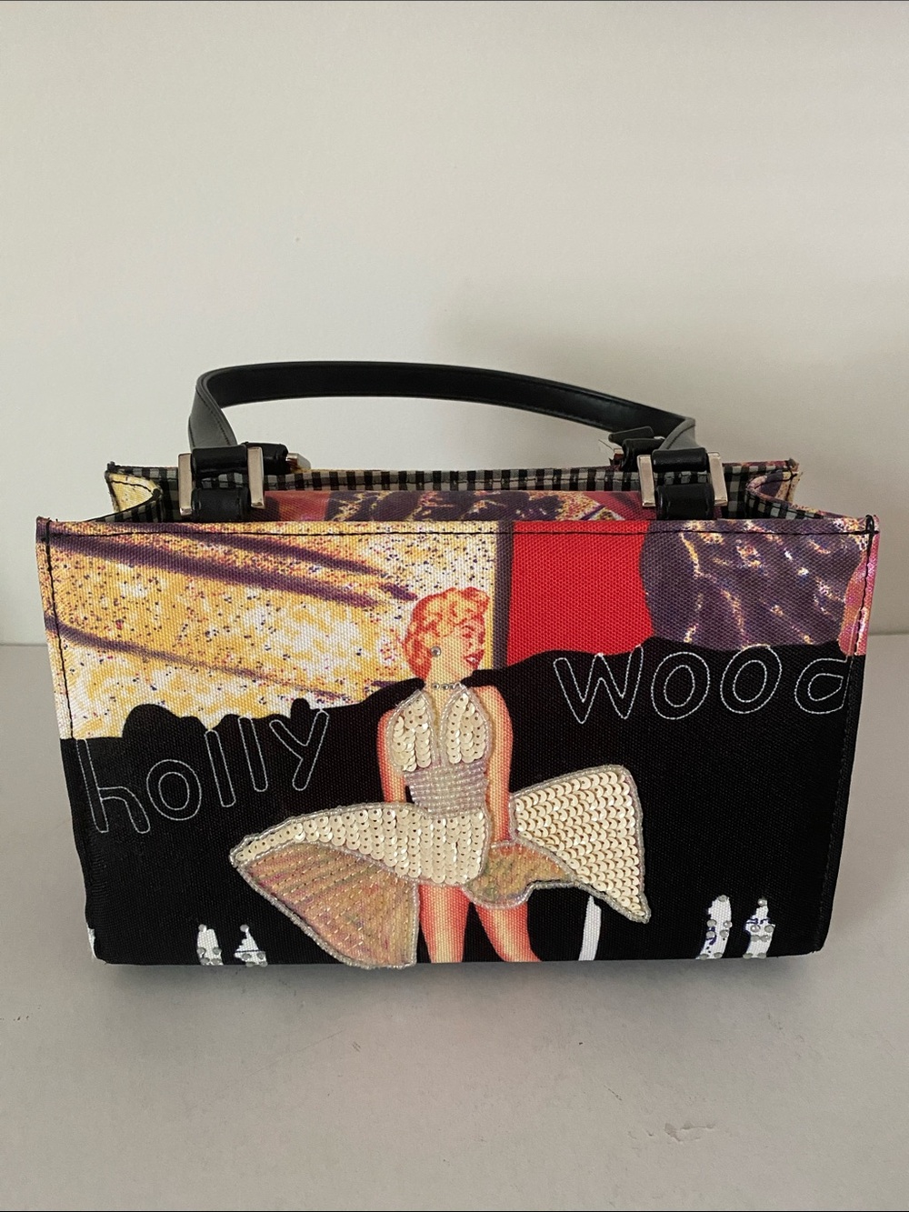 Graphic Canvas Tote Handbag Purse with Black Handles - Marilyn Monroe Hollywood